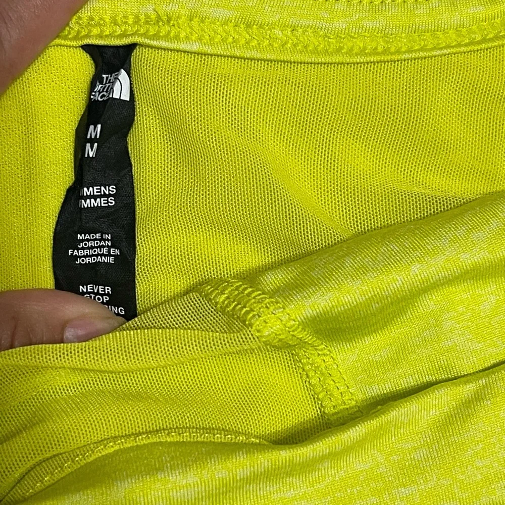 The North face Women’s Top - Picture 5 of 5